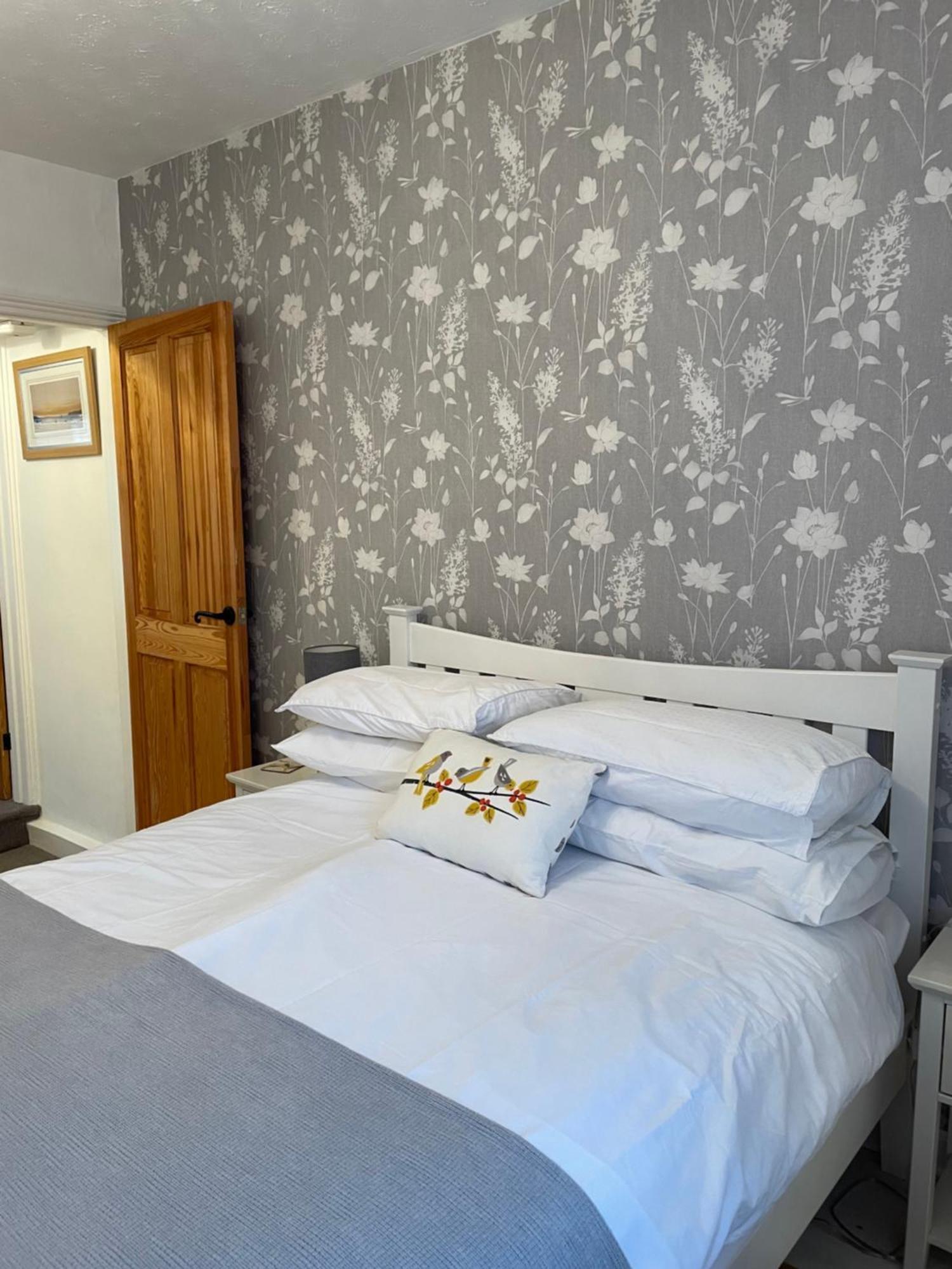 Trout Cottage Файли Экстерьер фото